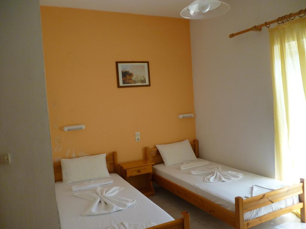 Lichnos Babis Taverna & Rooms ปาร์กา ภายนอก รูปภาพ